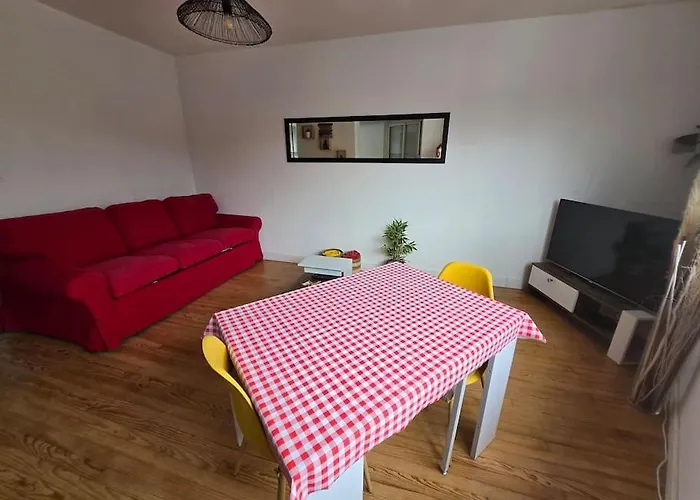 Vue Sur Château De Apartamento